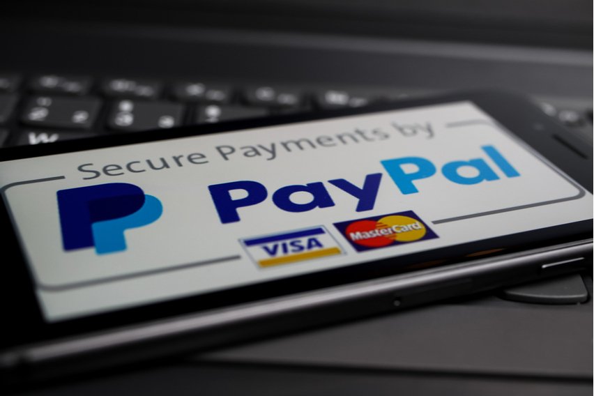 How Safe Is PayPal for Sellers & Buyers? 4 Tips to Stay Safe